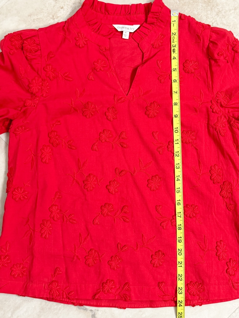 Crown & Ivy Red Embroidered Floral Blouse Medium Cotton Puff Sleeve Boho Top - Picture 5 of 7